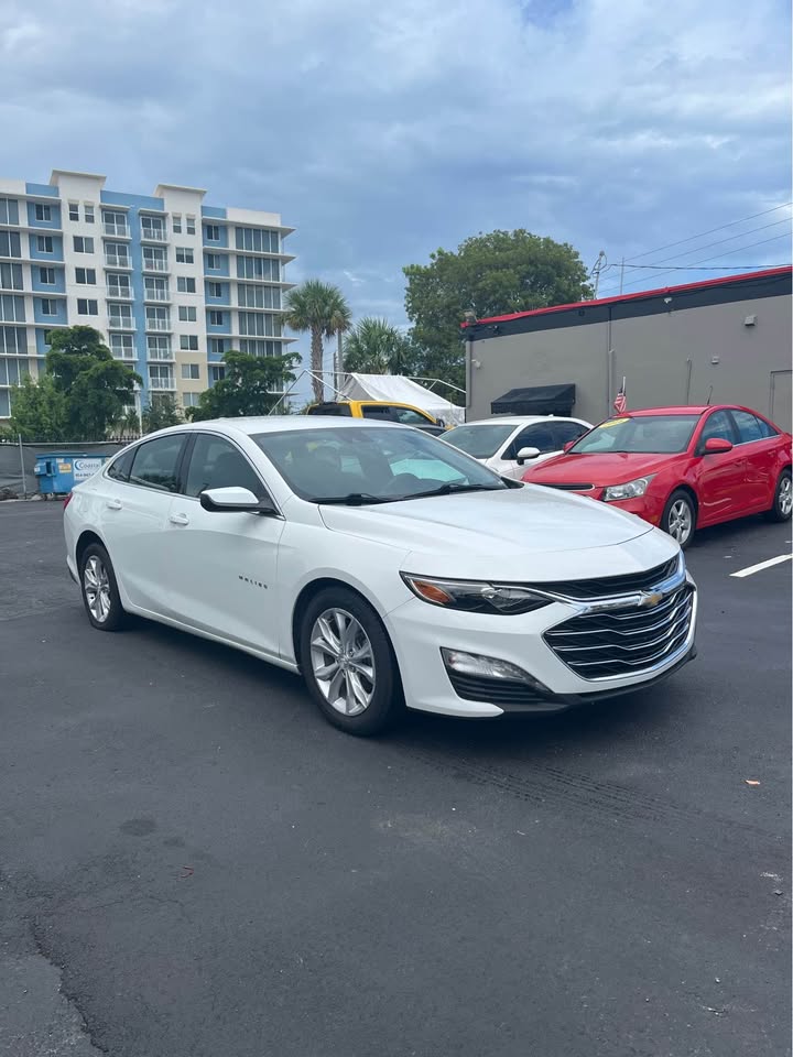 2023 Chevrolet Malibu — photo 3