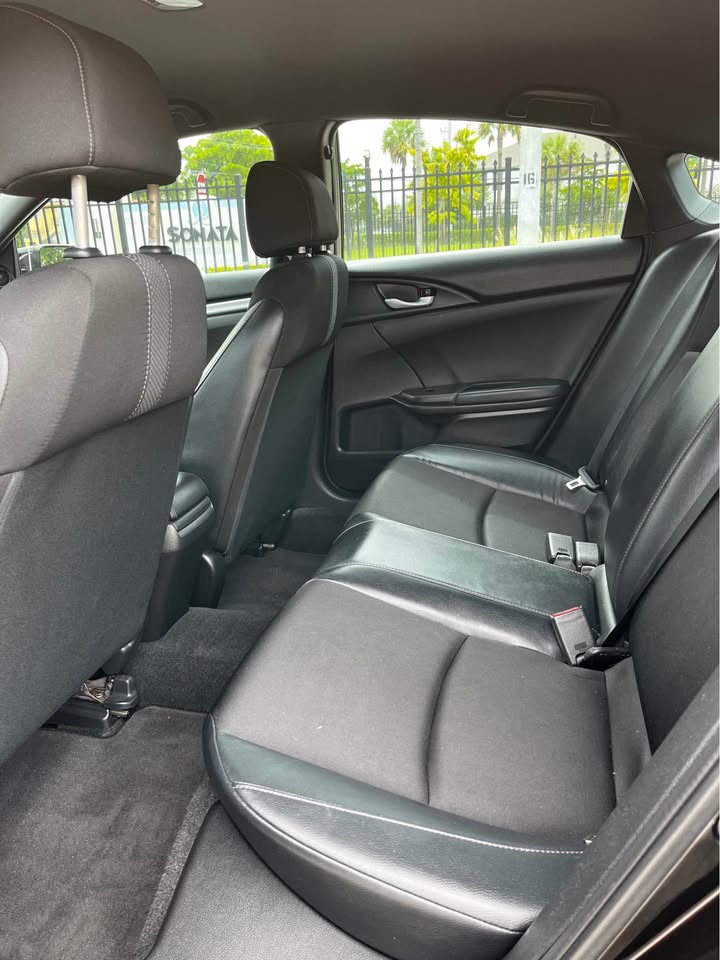 2021 Honda Civic — photo 10