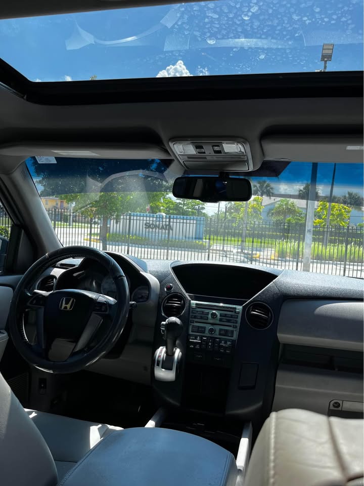 2011 Honda Pilot — photo 8