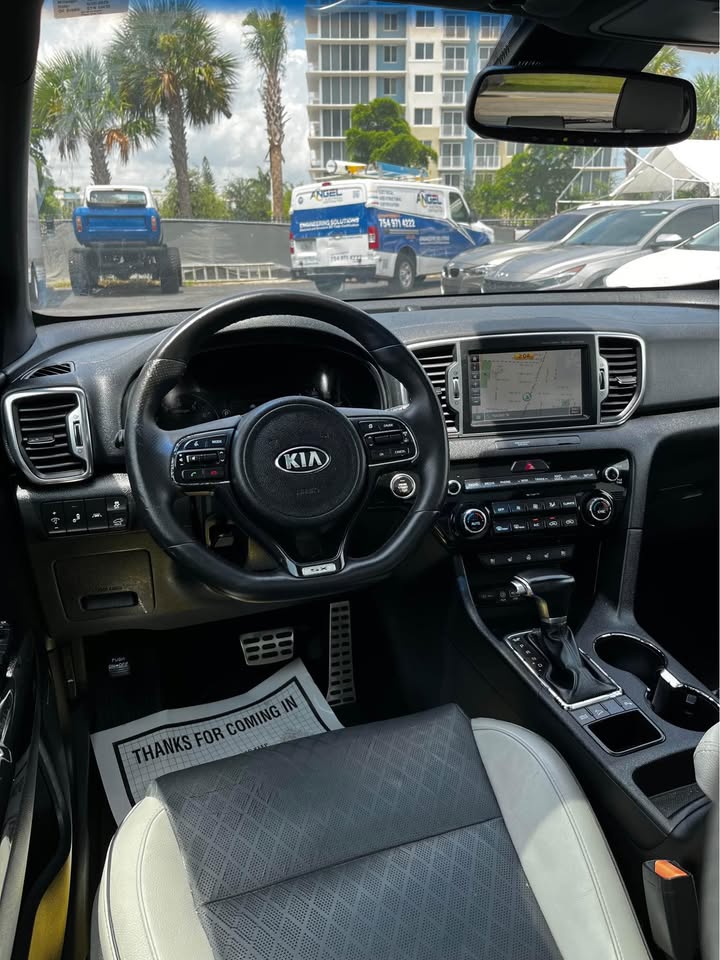 2017 Kia Sportage — photo 8