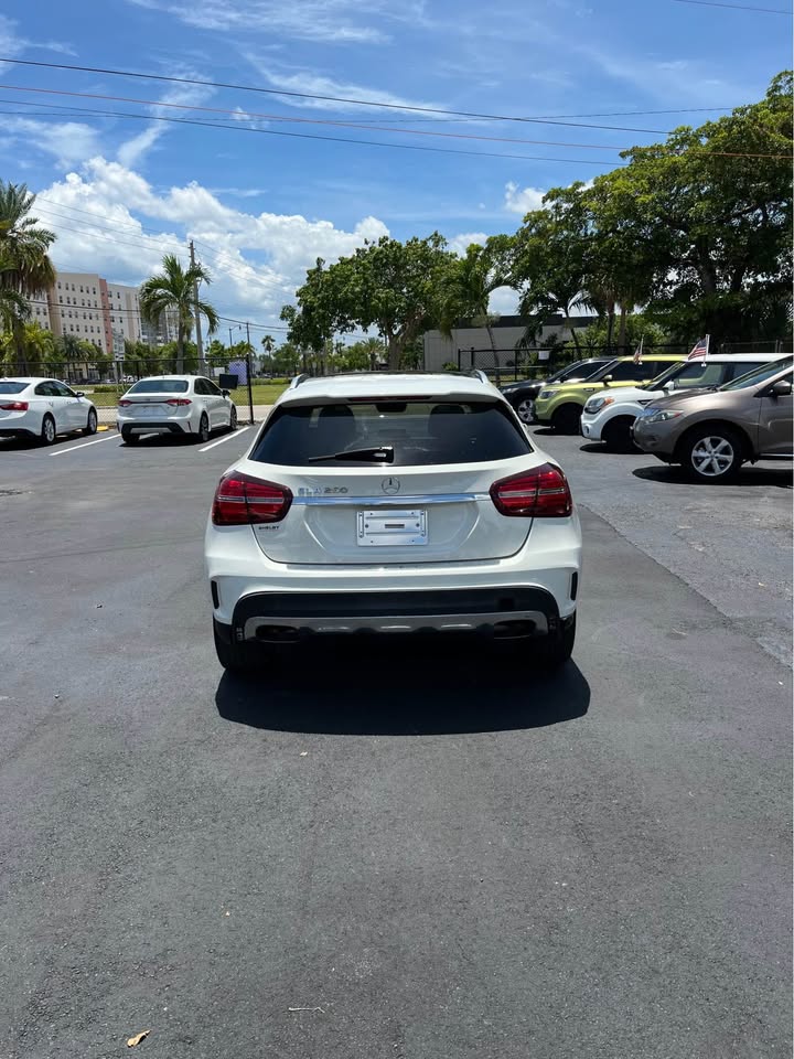 2018 Mercedes-Benz GLA 250 — photo 4