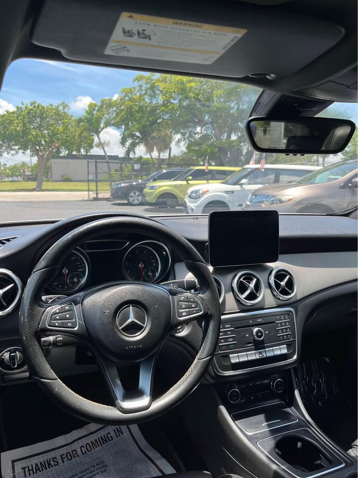 2018 Mercedes-Benz GLA 250 — photo 7