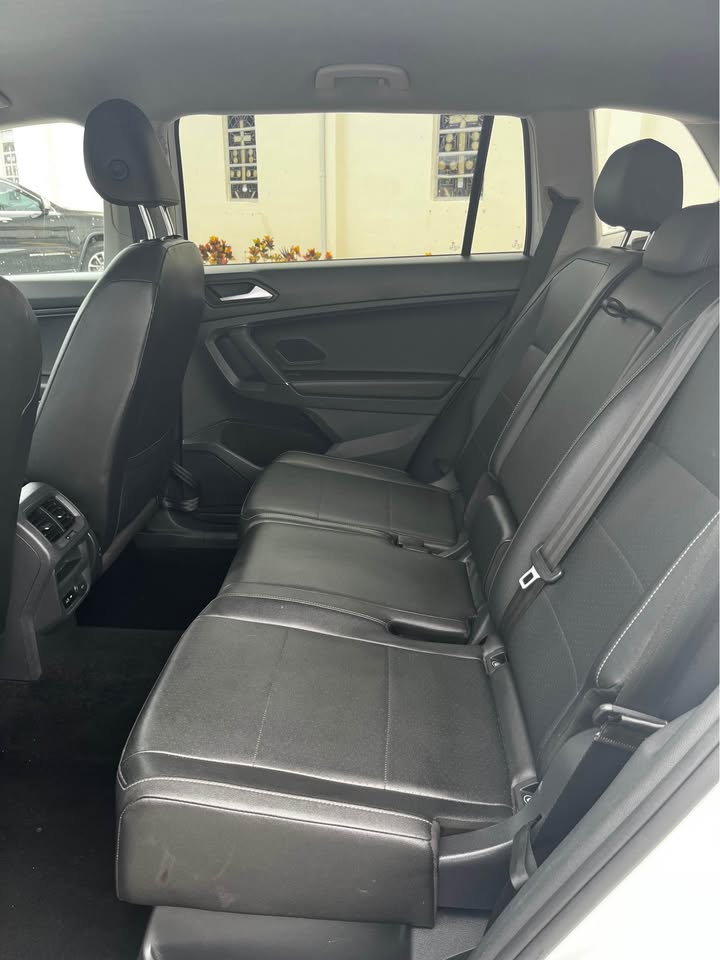 2020 Volkswagen Tiguan — photo 9